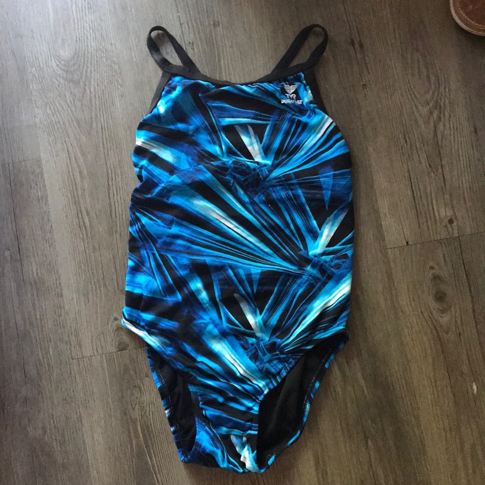 TYR one piece swim suit 34? No tag durafast blue